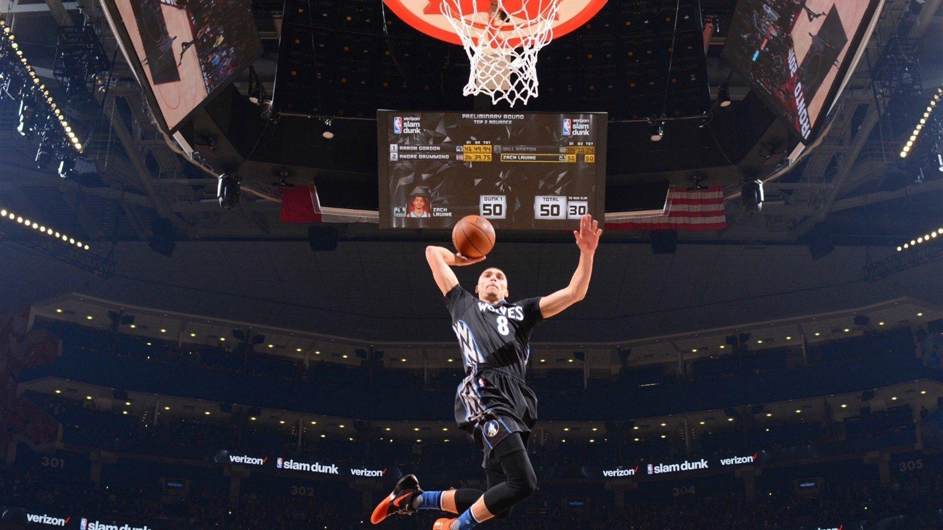 NBA全明星赛星光熠熠 新生代球员闪耀赛场